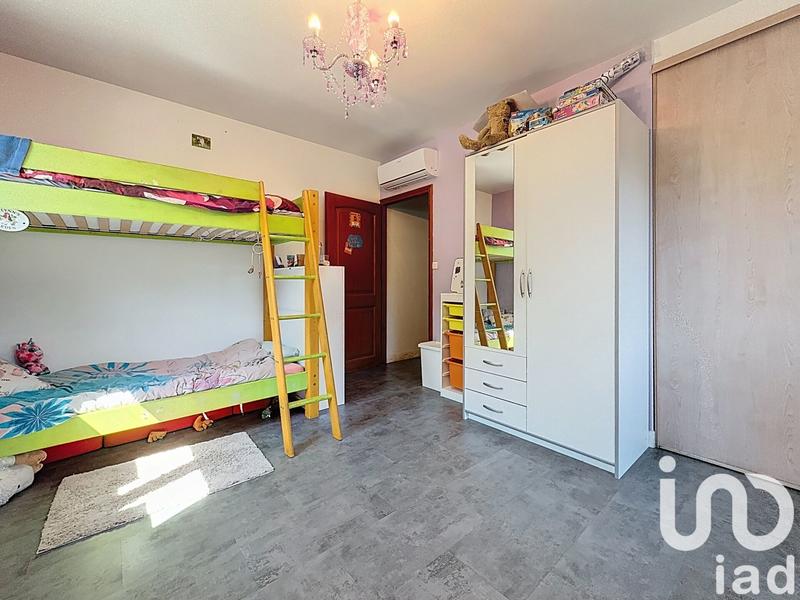 Maison - 277 m² - 8 pièces