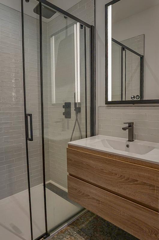 Appartement - 142 m² - 5 pièces