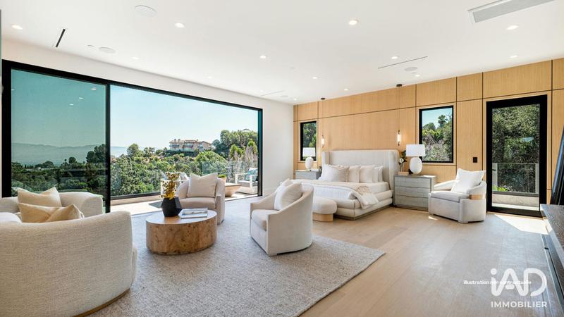 Appartement - 108 m² - 4 pièces