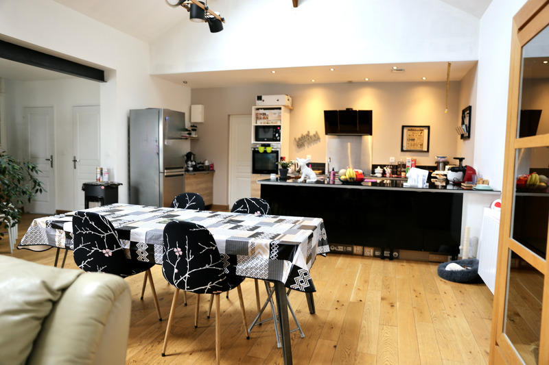 Maison - 137 m² - 5 pièces