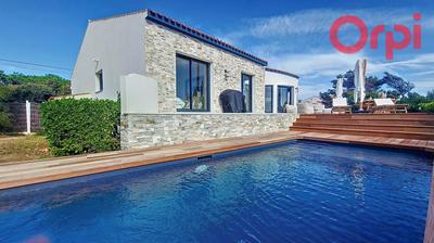 Villa - 240 m² - 6 pièces