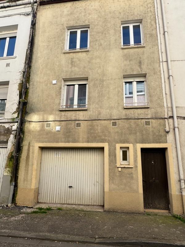 Maison de ville - 83 m² - 5 pièces