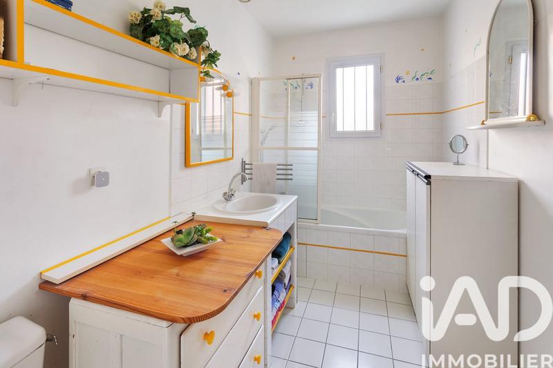 Maison - 142 m² - 6 pièces