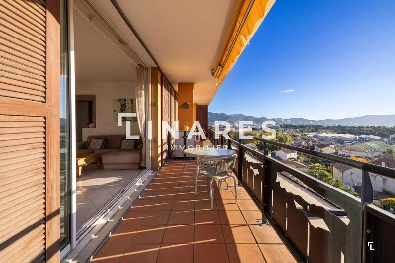 Appartement - 80 m² - 3 pièces