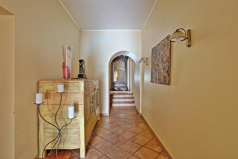 Maison ancienne - 203 m² - 7 pièces