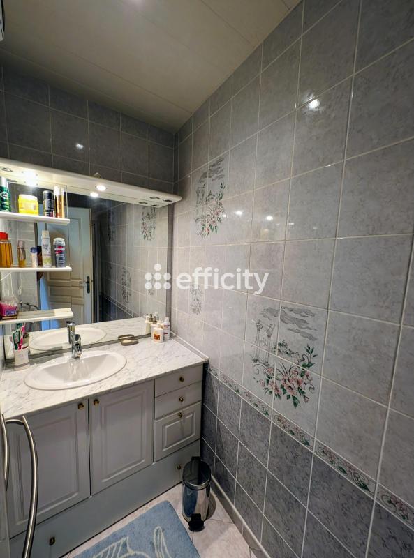 Maison - 106 m² - 3 pièces