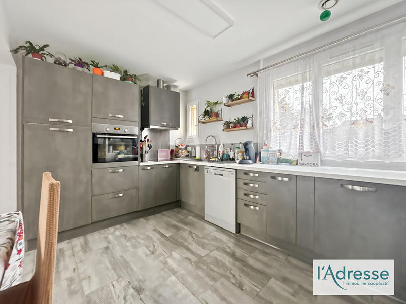 Maison - 73 m² - 4 pièces