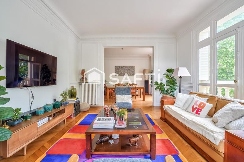 Appartement - 168 m² - 6 pièces