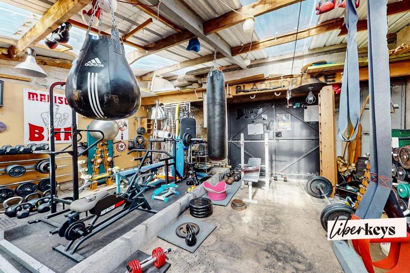 Maison de ville - 225 m² - 5 pièces