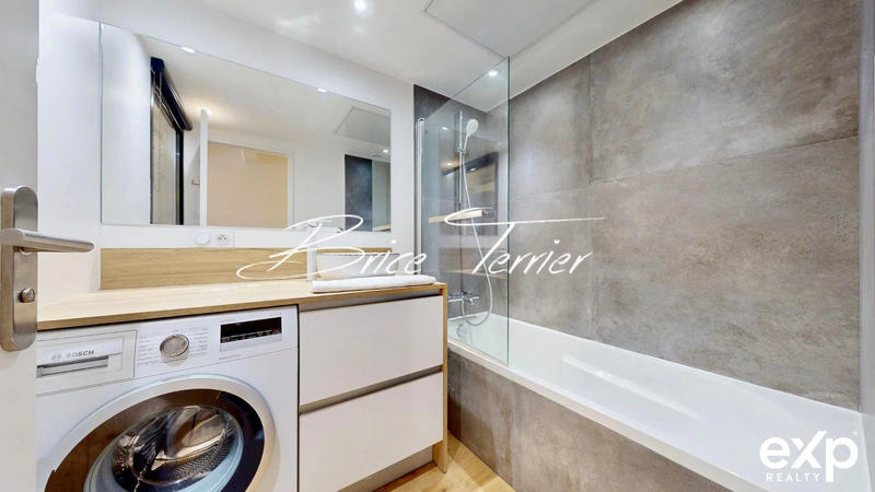 Appartement - 64 m² - 2 pièces