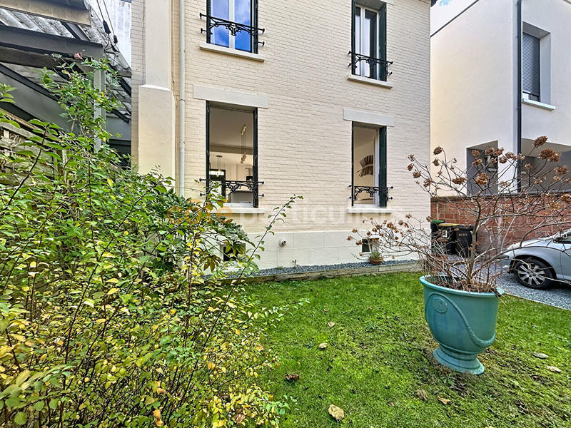 Maison - 80 m² - 4 pièces