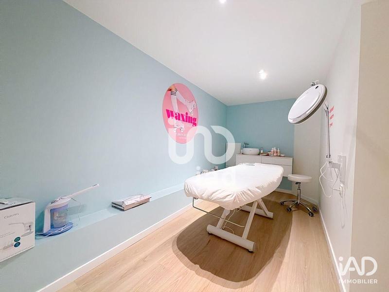 Local commercial - 145 m²