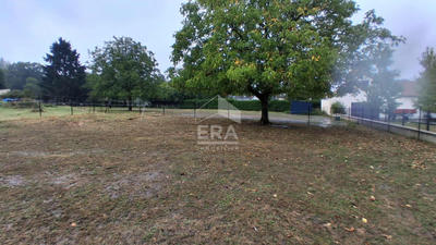 Terrain - 1 500 m²