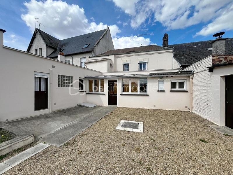 Maison - 146 m² - 8 pièces