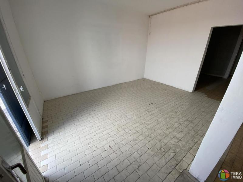 Local commercial - 68 m² - 4 pièces