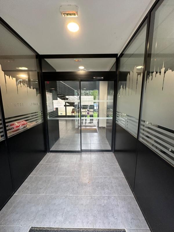 Bureau - 344 m² - 3 pièces