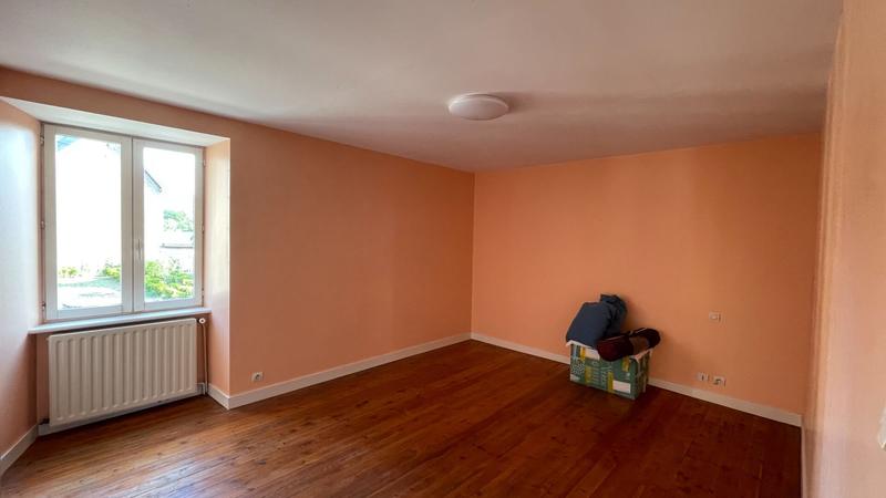 Maison - 82 m² - 5 pièces