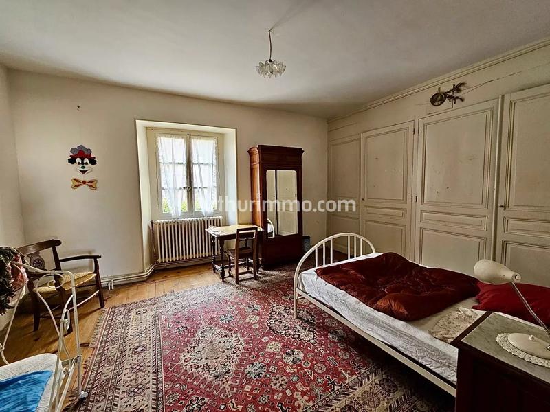 Maison - 273 m² - 11 pièces