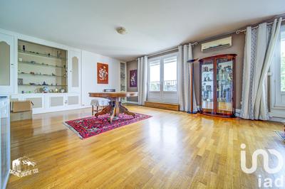 Appartement - 146 m² - 7 pièces