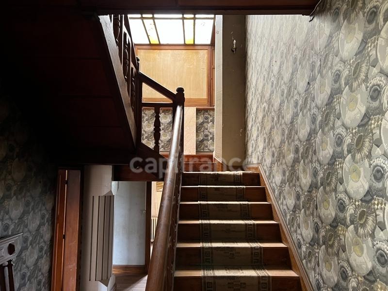 Manoir - 334 m² - 12 pièces