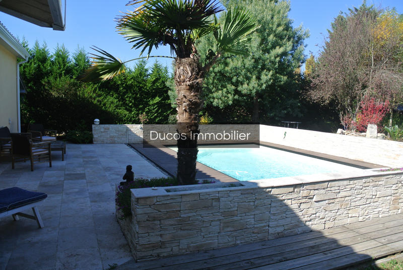 Maison - 91 m² - 4 pièces