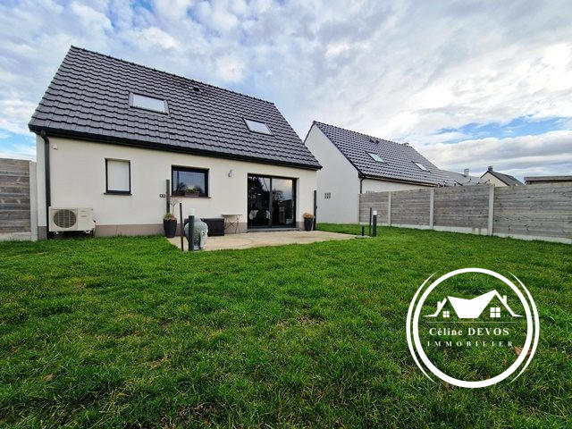 Maison - 80 m² - 4 pièces