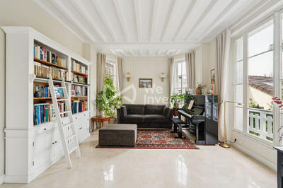 Maison - 266 m² - 10 pièces