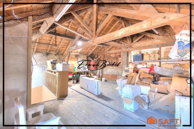 Maison - 245 m² - 7 pièces