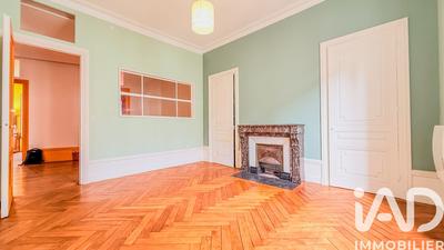 Appartement - 85 m² - 3 pièces