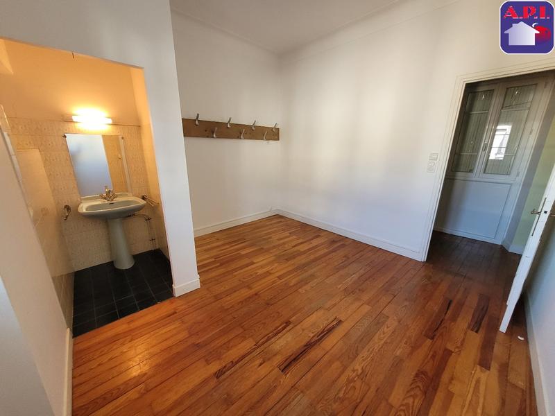 Appartement - 108 m² - 4 pièces