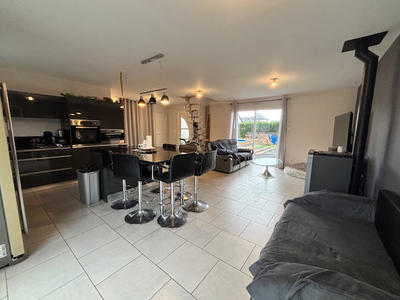 Maison - 150 m² - 8 pièces