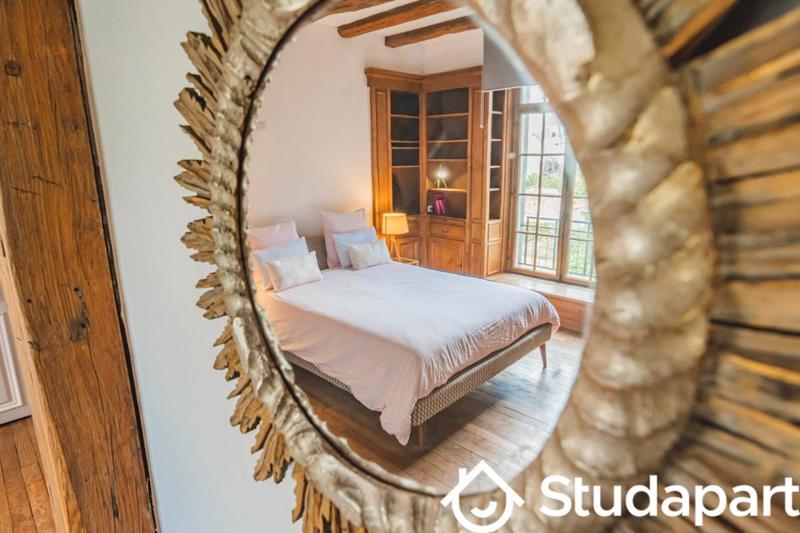 Appartement - 80 m² - 3 pièces