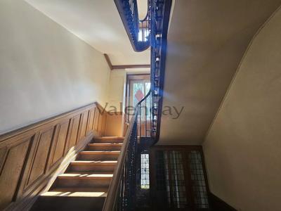 Appartement - 115 m² - 7 pièces