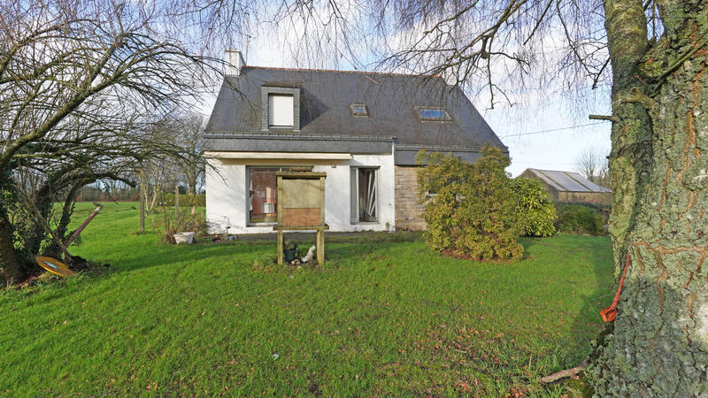 Maison - 95 m² - 5 pièces