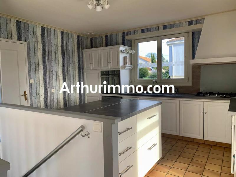 Maison - 157 m² - 8 pièces