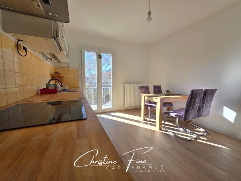 Appartement - 88 m² - 5 pièces