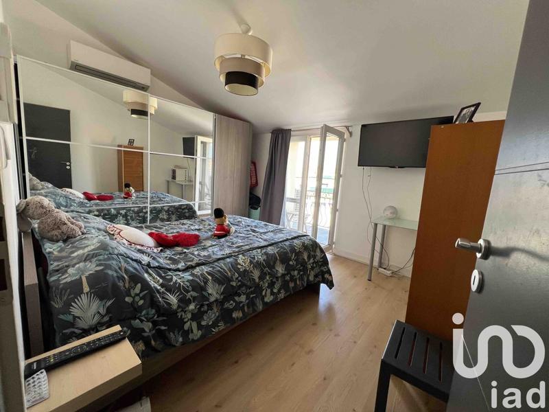 Maison de ville - 100 m² - 5 pièces