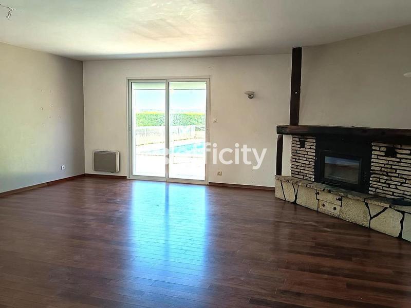 Maison - 130 m² - 6 pièces