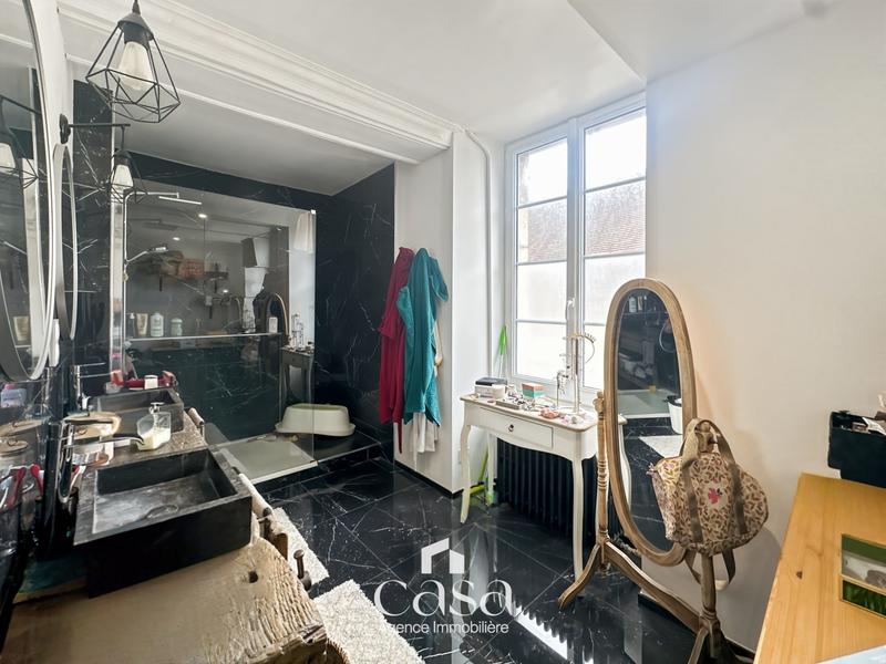 Maison ancienne - 115 m² - 5 pièces