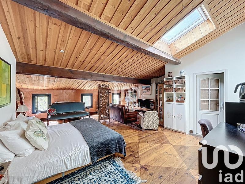 Maison - 432 m² - 10 pièces