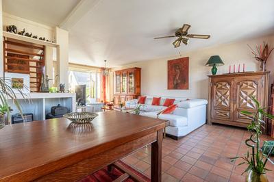 Maison - 169 m² - 8 pièces