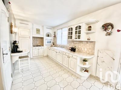 Maison - 138 m² - 5 pièces