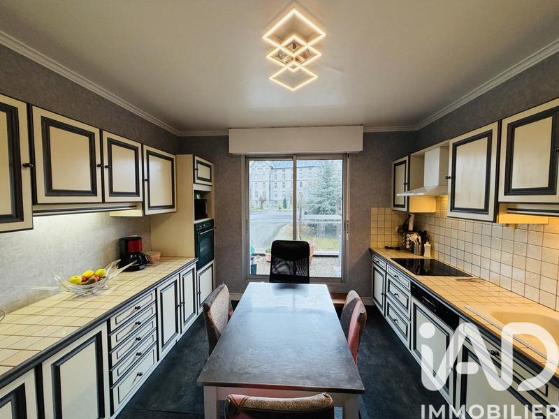 Appartement - 82 m² - 4 pièces