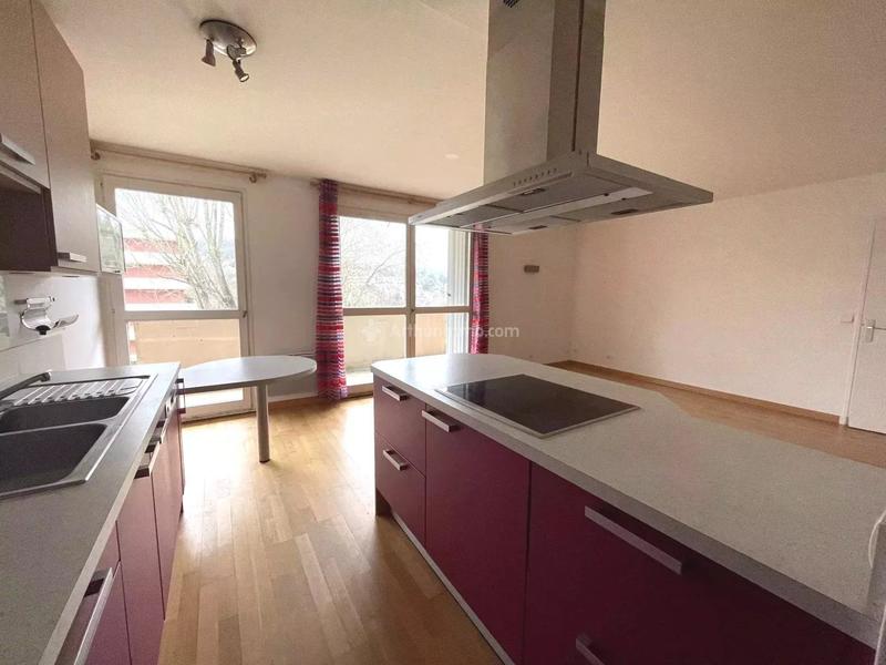 Appartement - 67 m² - 3 pièces