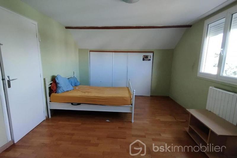 Propriété - 134 m² - 6 pièces