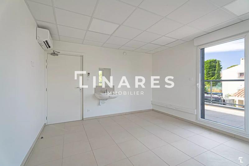 Bureau - 16 m² - 1 pièce