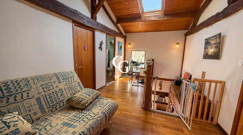 Maison - 159 m² - 6 pièces