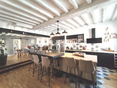 Maison - 171 m² - 7 pièces