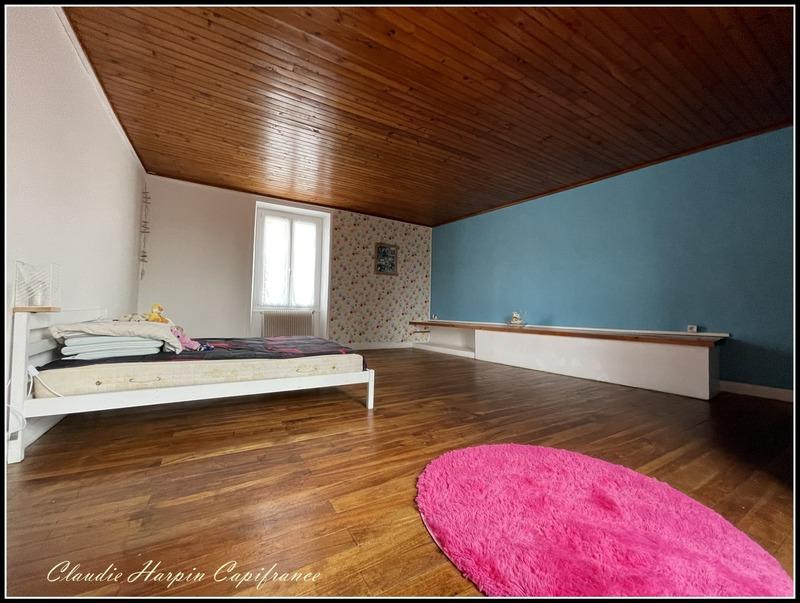 Maison - 148 m² - 7 pièces