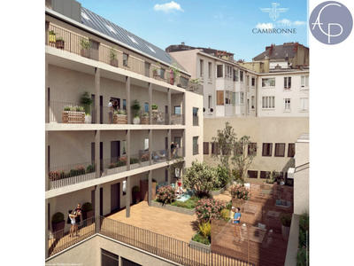 Appartement - 92 m² - 4 pièces